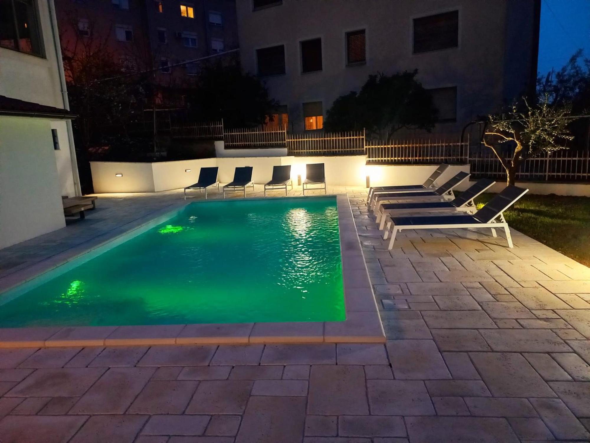 Big Swimming Pool Apartment Monvidal بولا المظهر الخارجي الصورة