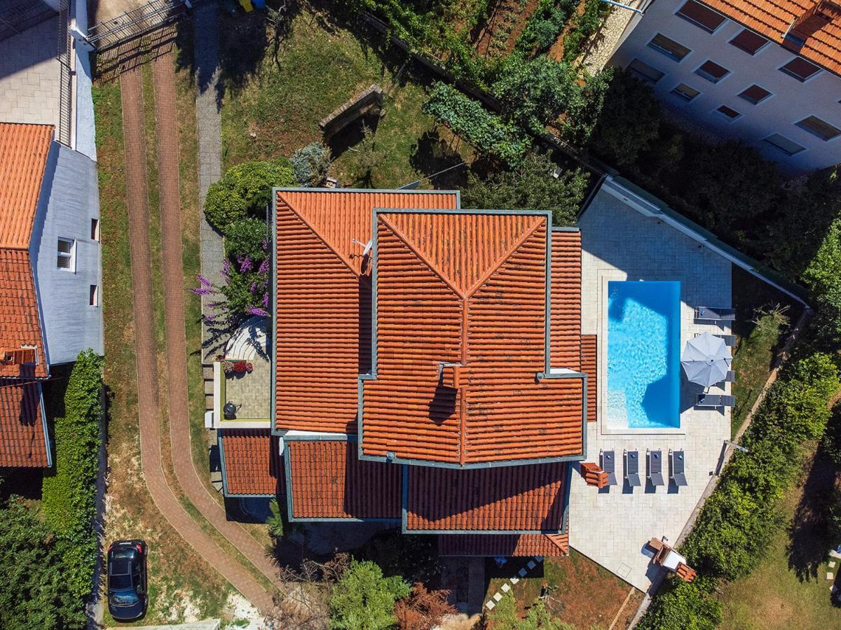 Big Swimming Pool Apartment Monvidal بولا المظهر الخارجي الصورة