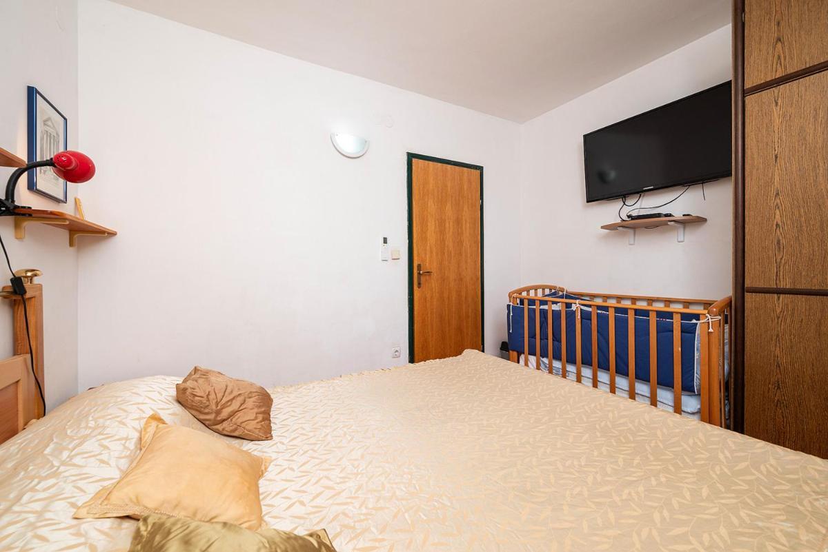 Big Swimming Pool Apartment Monvidal بولا المظهر الخارجي الصورة
